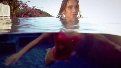 [后入高潮]OL下班后蜜臀吞吐肉棒 白领御姐趴窗娇喘疯狂抽插 屁屁夹紧淫液飞溅